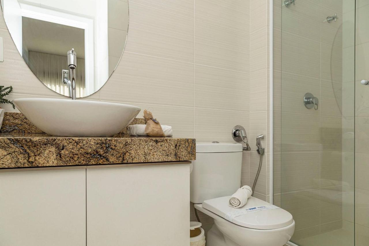Punta Blu 102-7 - Apartamento De Alto Padrao Em Condominio Exclusivo, Quadra Poliesportiva - Piscina - Portaria 24H. Bombinhas Dış mekan fotoğraf